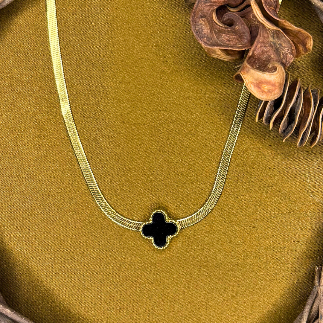 Ember Glow – A glowing pendant carried on a stainless steel chain, warm and radiant
