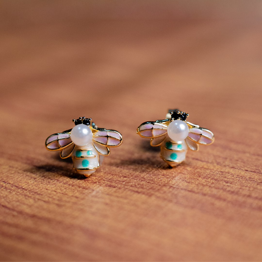 Aeria Bee Studs