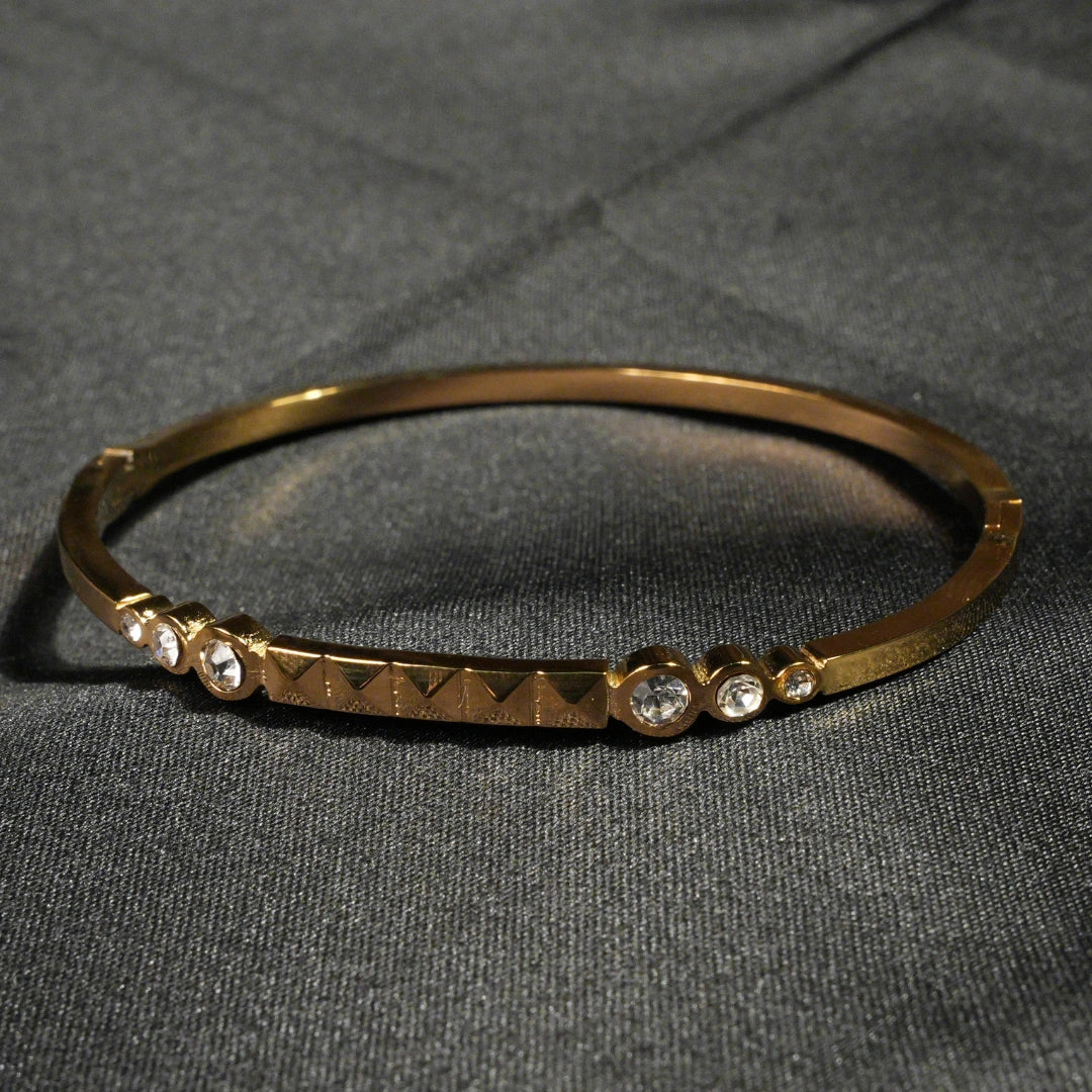 Seren 18K Gold Plated Crystal Bangle