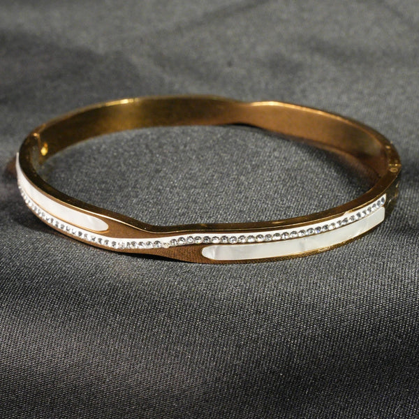Ivora 18K Gold Plated Enamel Bangle