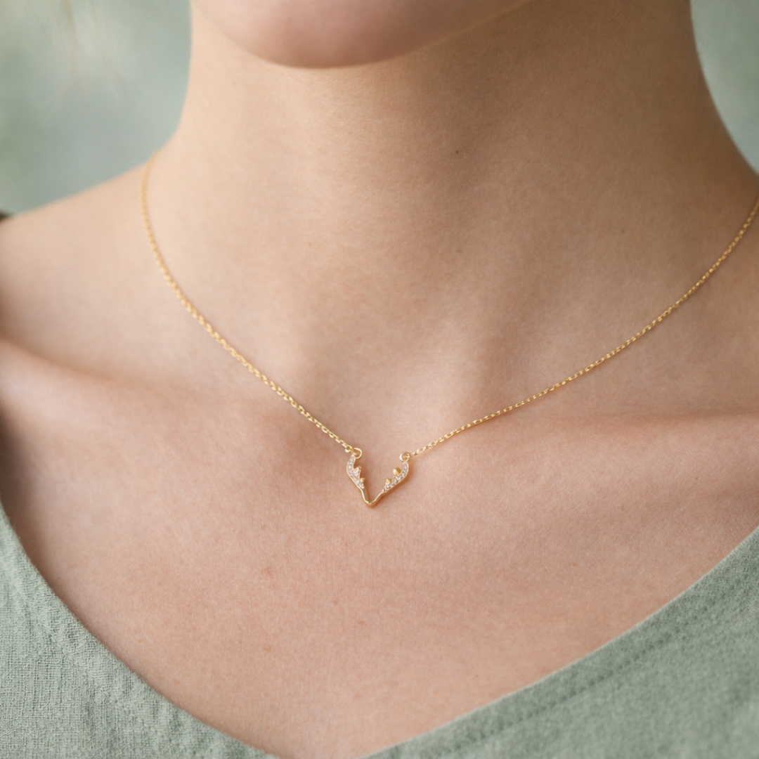 Sparkling Reindeer Necklace