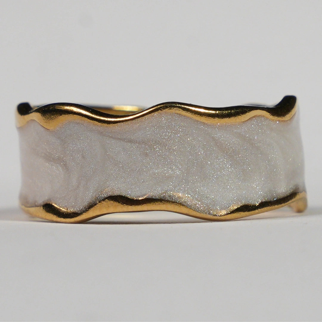 Sira Band Ring