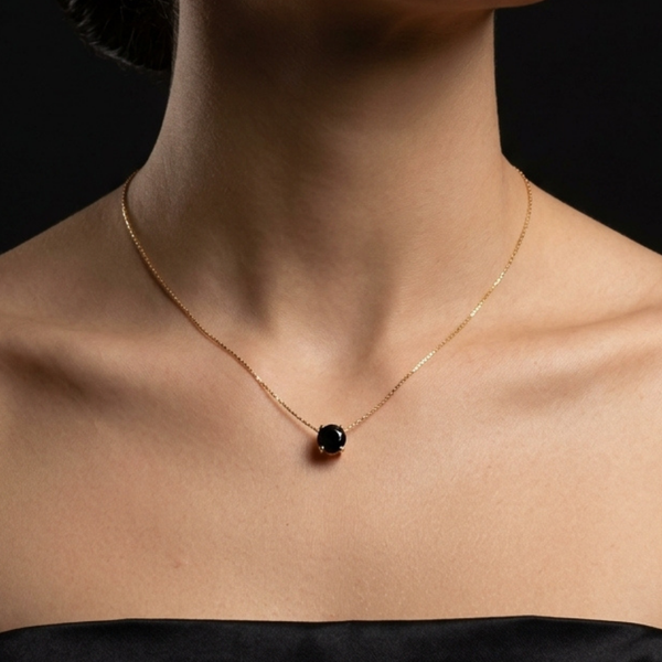 Noira Black Solitaire Necklace