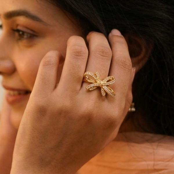 Reeva Bow Ring