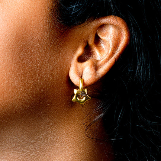 Aera Earrings – Celestial stainless star earrings with a removable star
