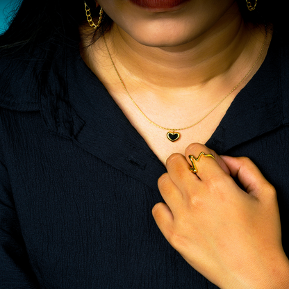 Dilara – Where shadow meets soul, a stainless steel pendant of quiet intensity