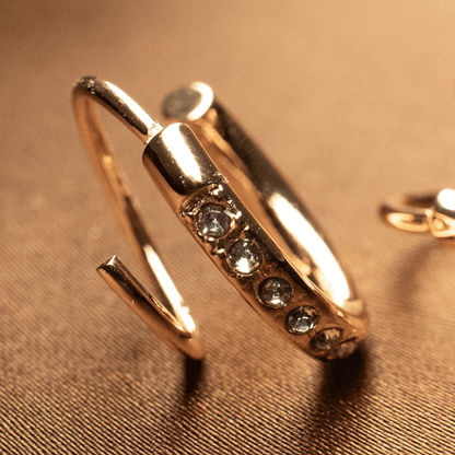 Torin Twist Hoops
