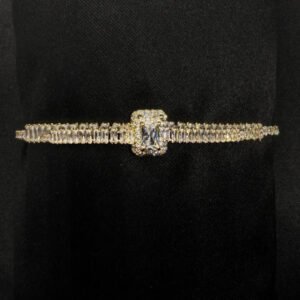 Zivra Polished-Link Bracelet finished in sleek 18K Gold Plated radiance